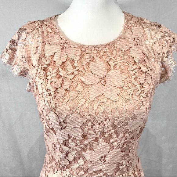 BCBGeneration peachy pink blush lace floral backless dress size 6 - Picture 5 of 9